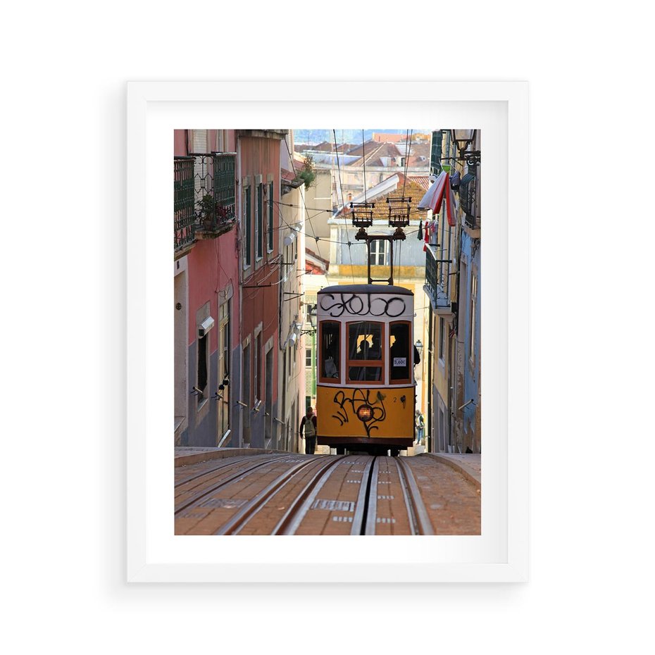 Plakat w ramie 40x50 - Lizbońskie tramwaje - podróż w czasie - Lizbona, tramwaj - rama biała