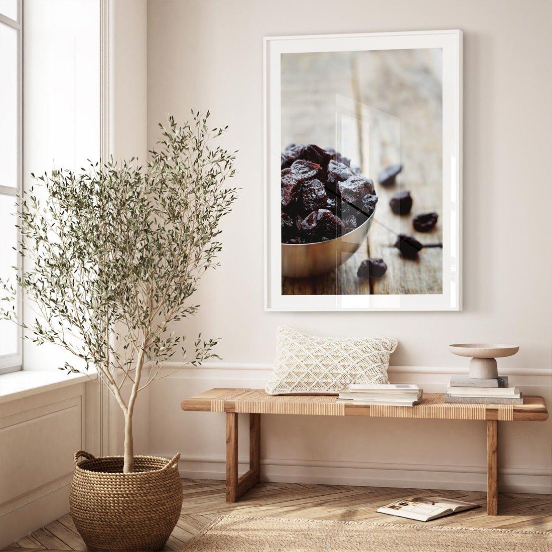 Plakat bez ramy 50x70 - Smakowite rodzynki na talerzu - rodzynki, jedzenie