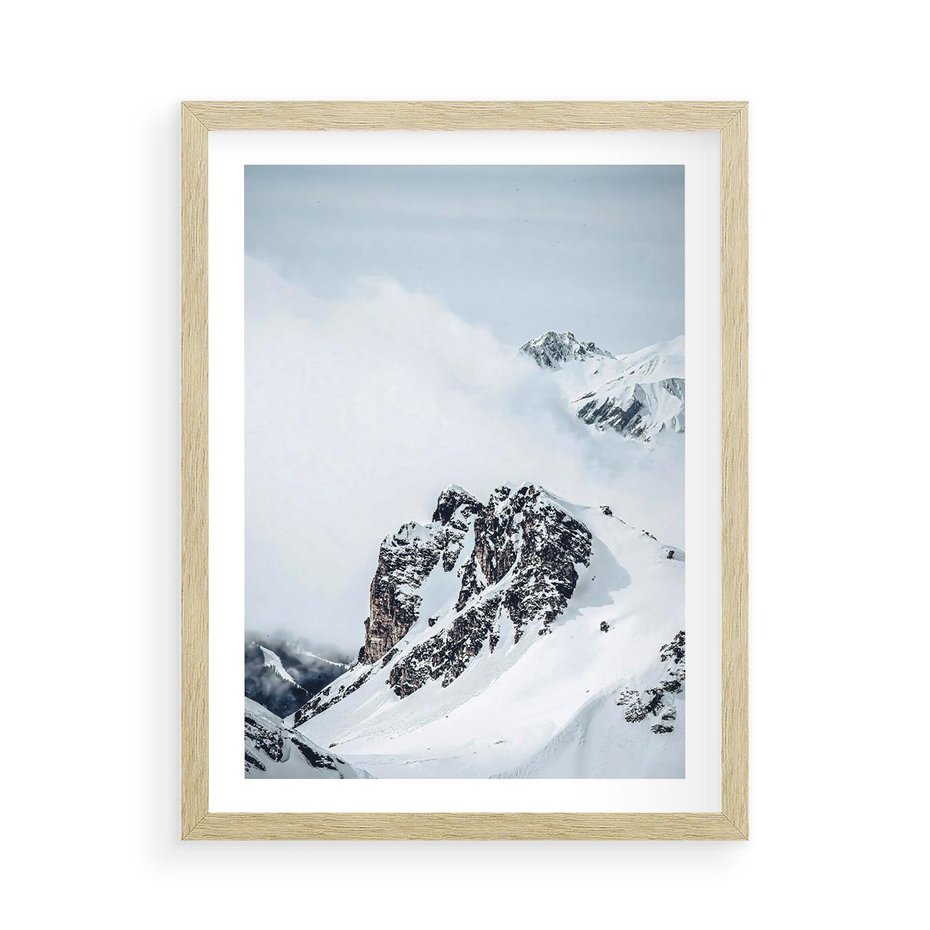 Plakat w ramie 50x70 - Górski Majestat - górskie szczyty pod śniegiem, górski krajobraz - rama drewno