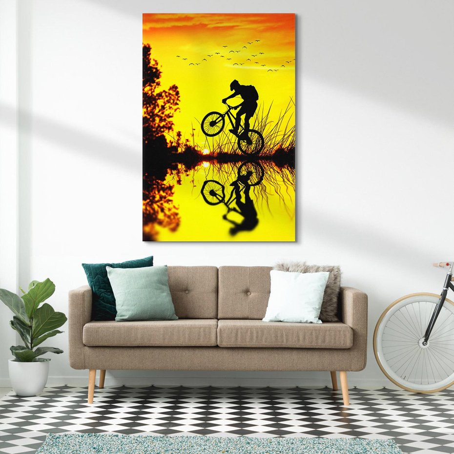 Obraz na płótnie 50x70 - Rower przy zachodzie słońca - rower, zachód