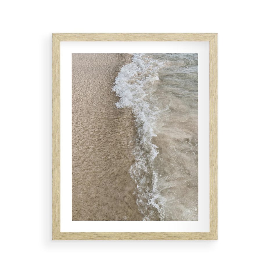 Plakat w ramie 40x50 - Fale Morza na Piasku - plaża, morze - rama drewno
