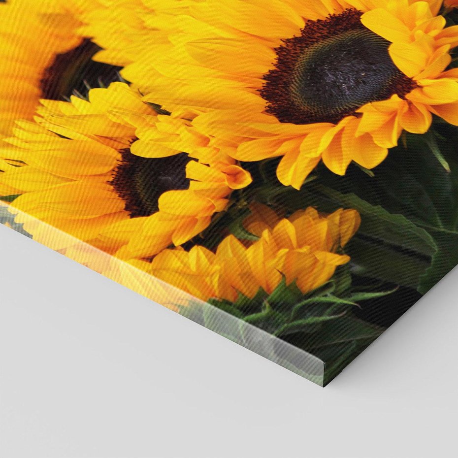 Obraz na płótnie 50x50 - promień słoneczny w kwiatowym świecie - słoneczniki, kwiat