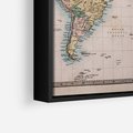 Obraz w ramie 50x70 - Światło Przeszłości - retro mapa świata, mapa - rama czarna