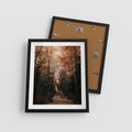 Plakat w ramie 40x50 - Drzewa w Czerwonych Liściach - las, jesienny las - rama czarna