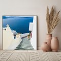 Obraz w ramie 50x50 - Malowniczy urok wyspy - Santorini, schodki - rama drewno