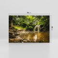 Obraz na płótnie 70x50 - Magia wodospadu w lesie - wodospad, las
