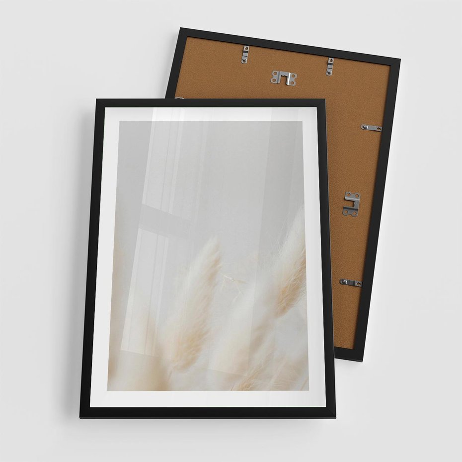 Plakat w ramie 50x70 - Biały Spokój - białe trawy, suche trawy pampas - rama czarna