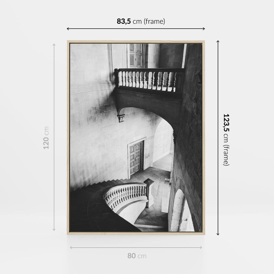 Obraz w ramie 80x120 - Po Schodach w Dół - czarno białą fotgrafia, zakręcone schody w starek kamienicy - rama drewno