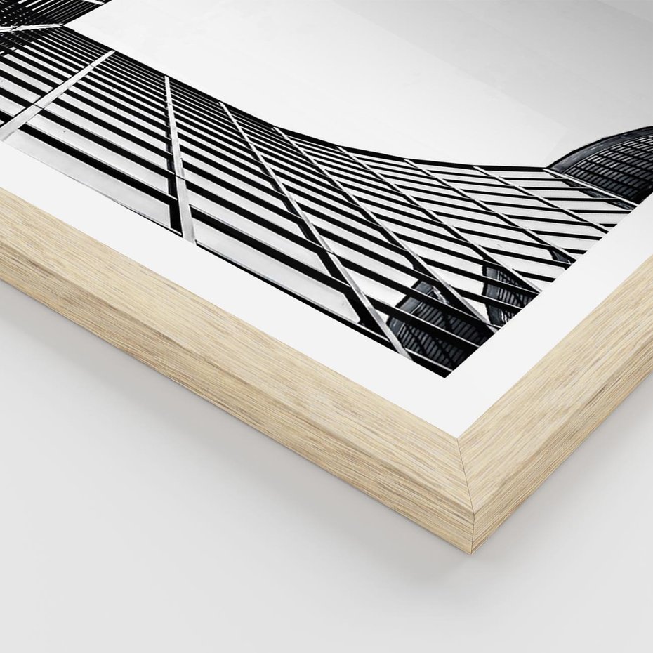 Plakat w ramie 30x40 - Minimalizm Wysokości - architektura, czarno białe zdjęcie - rama drewno