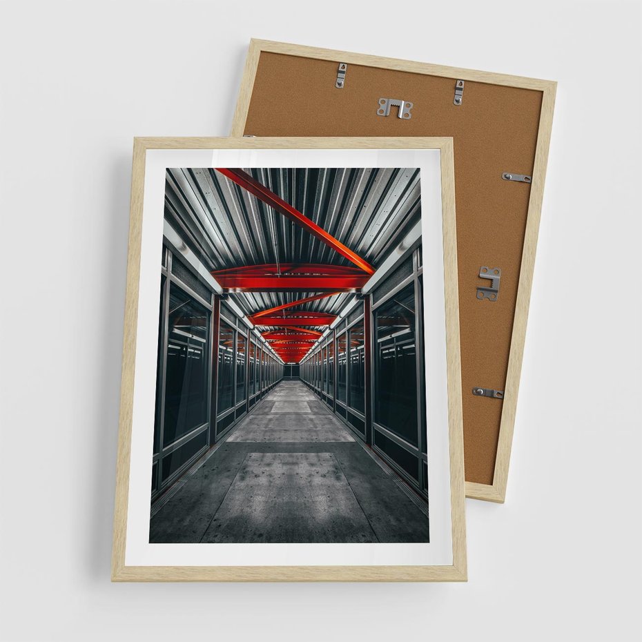 Plakat w ramie 50x70 - Nieskończoność Przestrzeni - korytarz, perspektywa - rama drewno