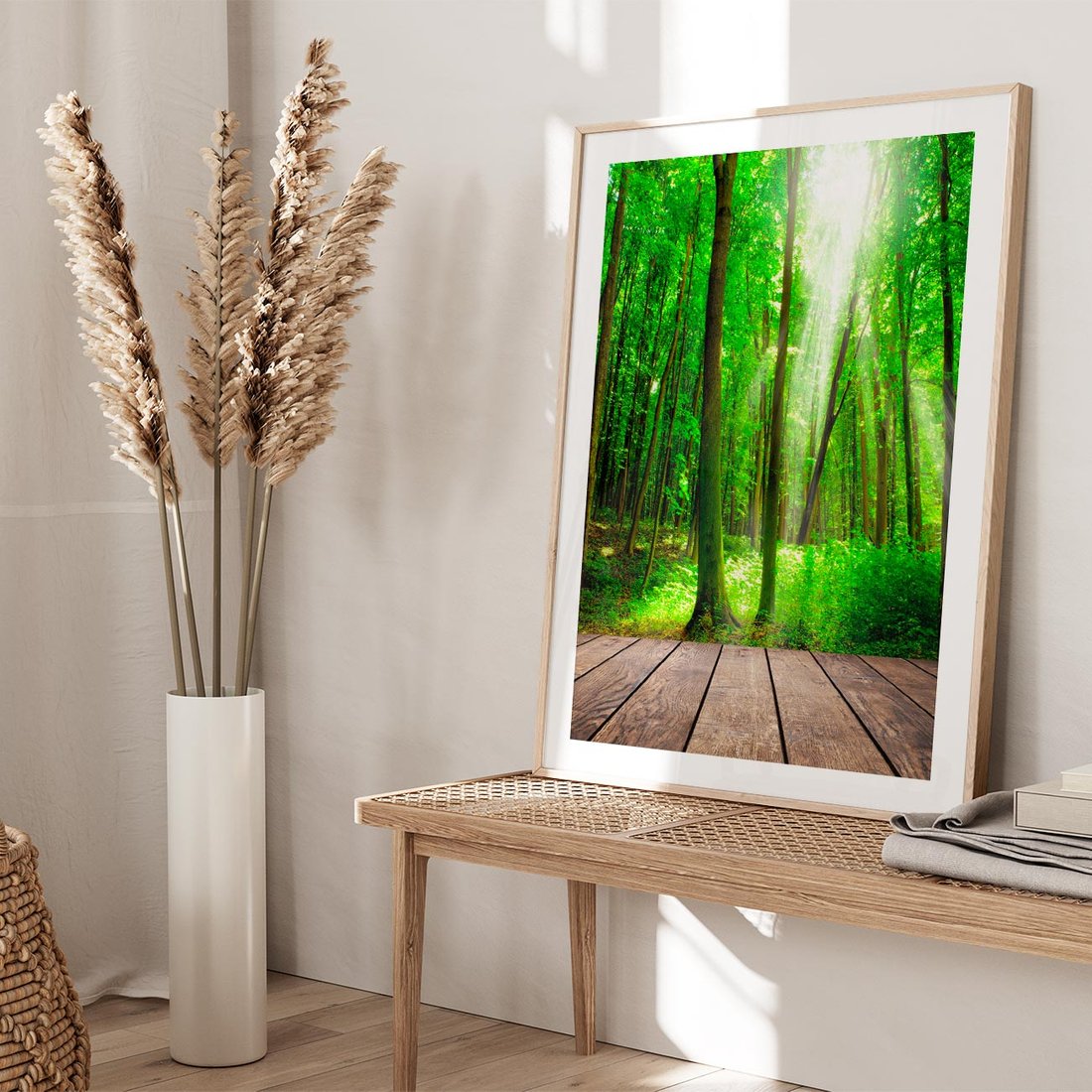 Plakat w ramie 50x70 - Spacer po urokliwej dróżce w lesie - las, dróżka - rama drewno