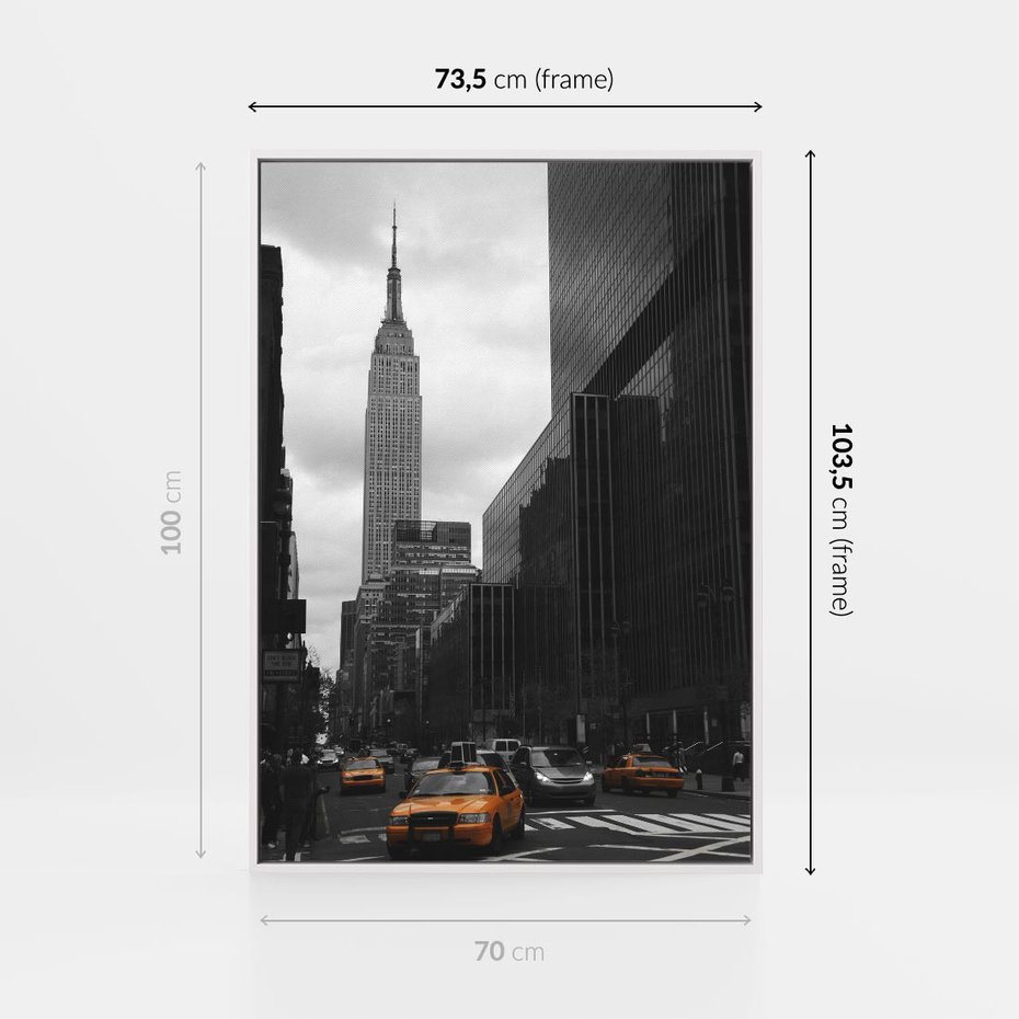 Obraz w ramie 70x100 - Nowy York, taksówka w ruchu - Nowy York, taksówka - rama biała