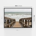 Obraz w ramie 100x70 - Morze i drewniany pomost - morze, pomost - rama czarna