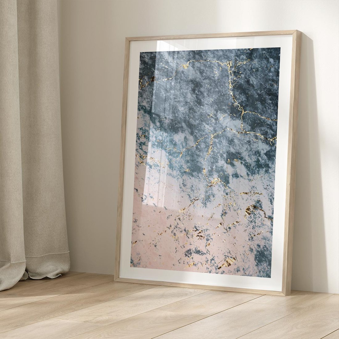 Plakat w ramie 40x50 - Elegancja i Wyrafinowanie - marmur, złoto - rama drewno