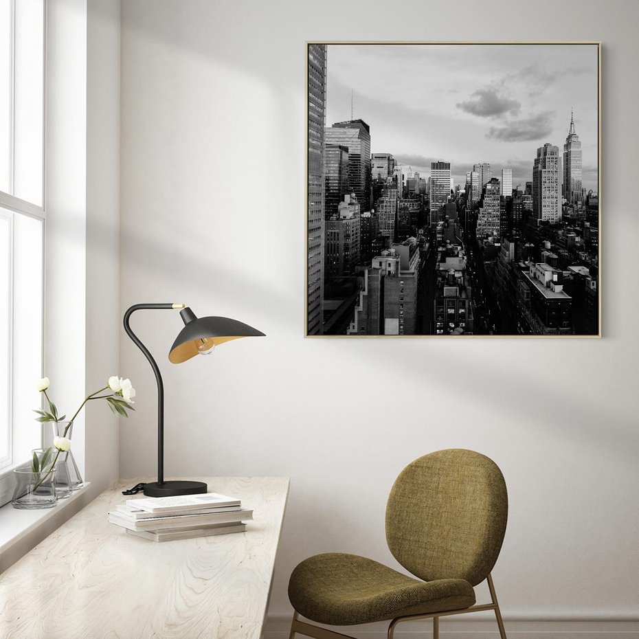 Obraz w ramie 80x80 - Wibracje Miejskiego Życia - miasto, wieżowce - rama drewno