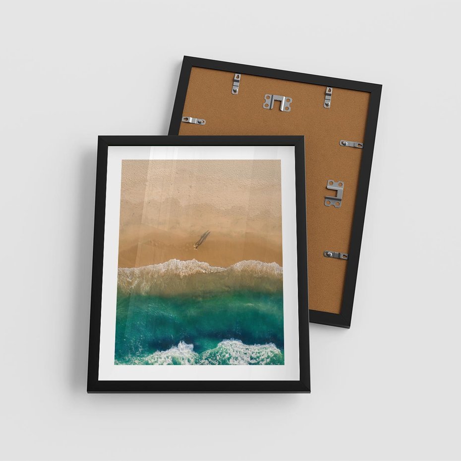 Plakat w ramie 40x50 - Nadbrzeżna Harmonia - plaża, morze - rama czarna