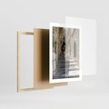 Plakat w ramie 30x40 - Urok uliczki: perspektywa miasta - uliczka, perspektywa - rama drewno