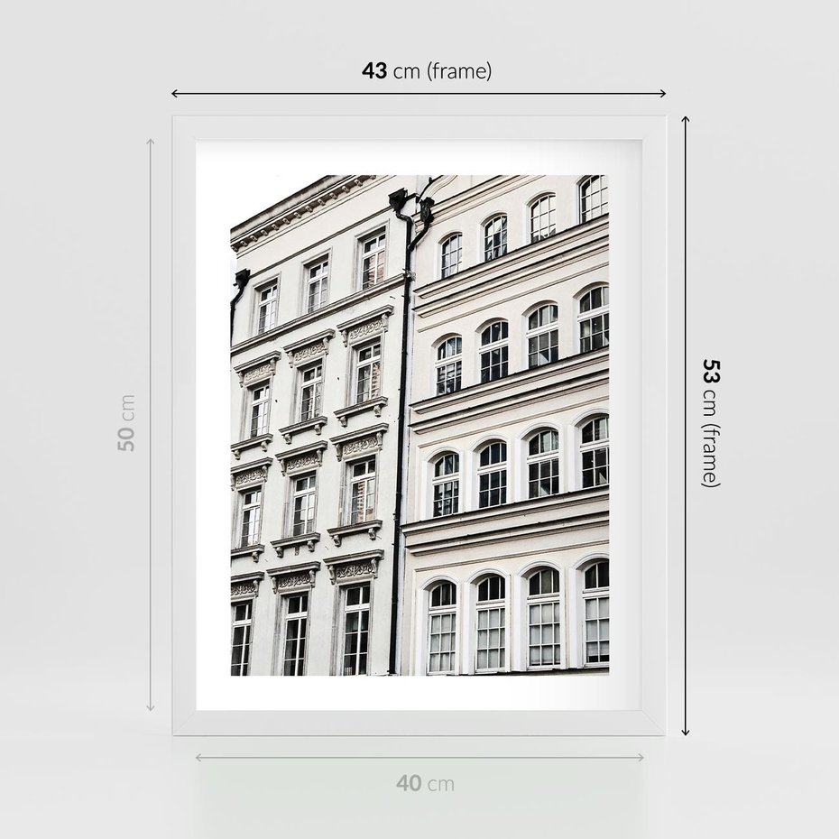 Plakat w ramie 40x50 - Urok Starej Kamienicy - budynki, miasto - rama biała