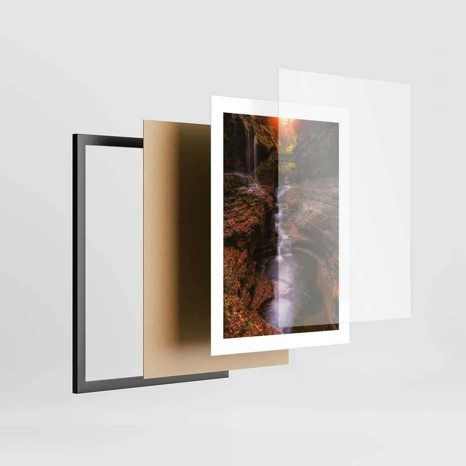 Plakat w ramie 30x40 - Barwna Harmonia - strumień, las - rama czarna