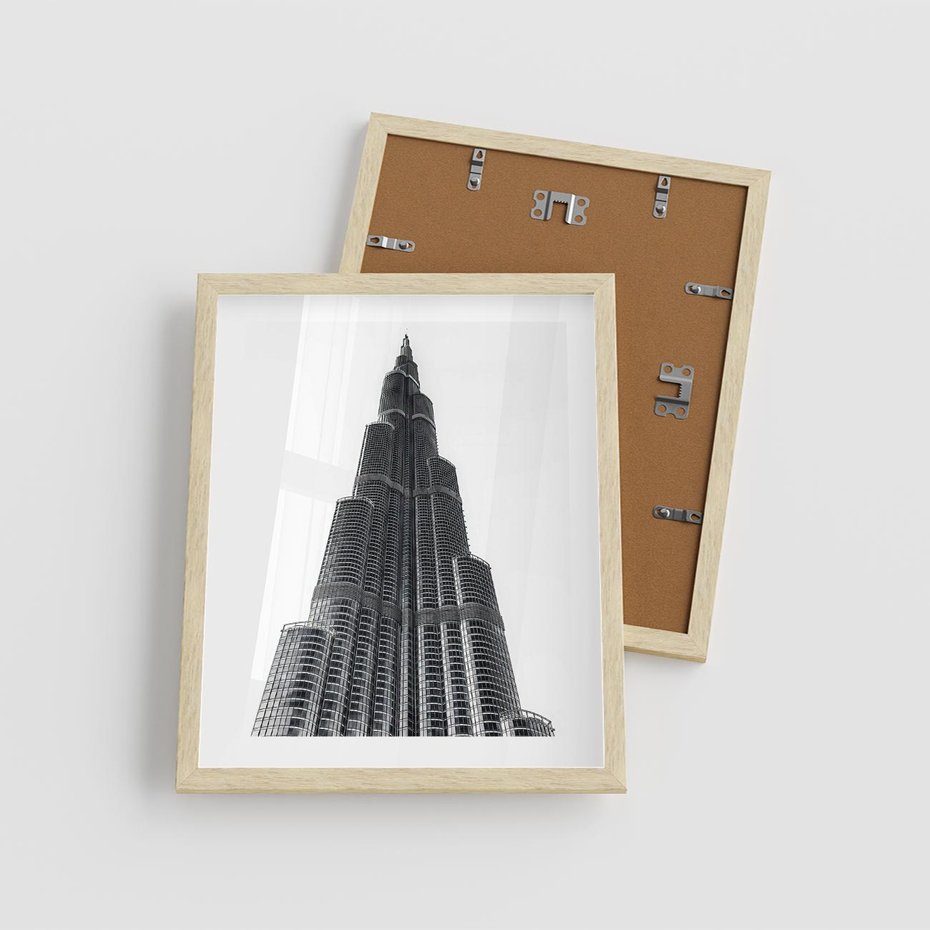 Plakat w ramie 40x50 - Wieżowiec w Monochromii - wieżowiec, architektura - rama drewno