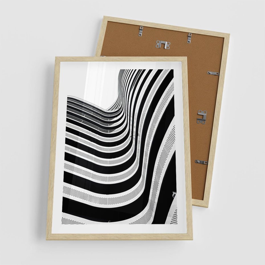 Plakat w ramie 50x70 - Nowoczesność w Monochromii - nowoczesna architektura, czarno białe zdjęcie - rama drewno