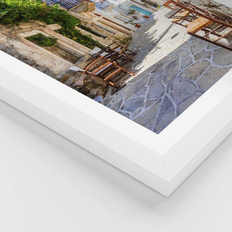 Plakat w ramie 50x70 - Magiczny Spacer - uliczka, perspektywa - rama biała