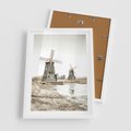 Plakat w ramie 50x70 - Wiejskie Młyny: Rustykalna Fotografia - młyny, rustykalna fotografia - rama biała
