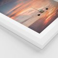 Plakat w ramie 30x40 - Podróż w Kierunku Słońca - samolot, samolot w powietrzu - rama biała