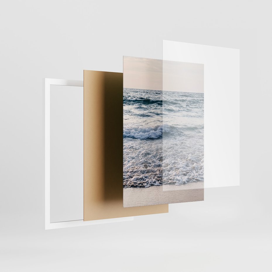 Zestaw obrazy w ramie 30x40 galeria - Plaża, piasek, ślady, kapelusz - rama biała