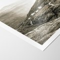 Plakat bez ramy 30x40 - Domki w Górach - czarno biała fotografia, górski pejzaż