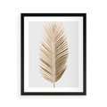 Plakat w ramie 40x50 - Złoty blask palmowego liścia - złota, palma - rama czarna