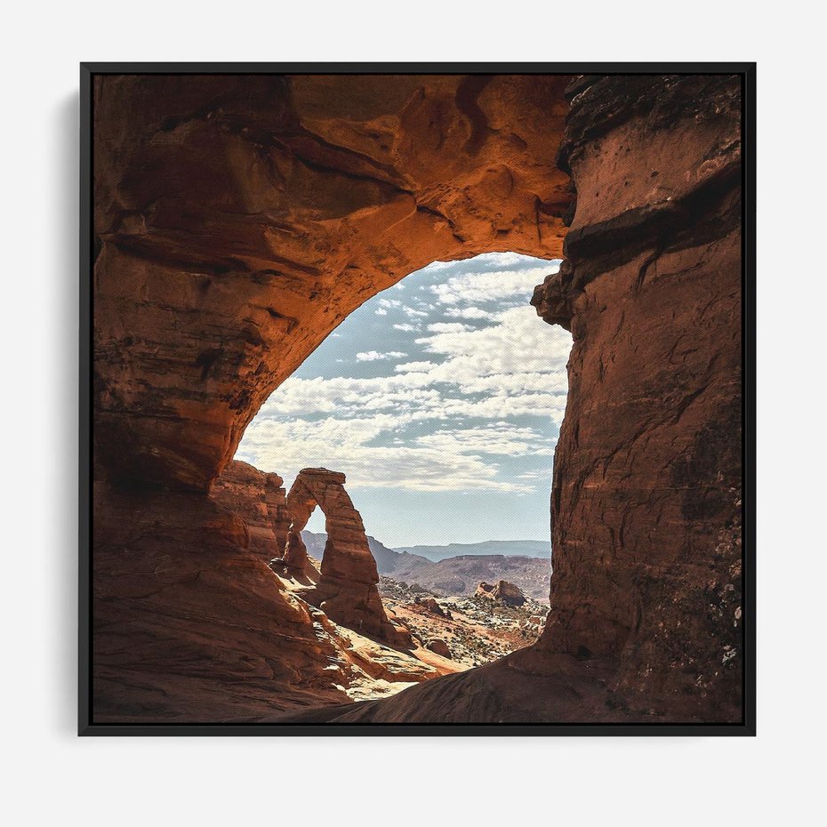 Obraz w ramie 50x50 - Magia pustynnego kanionu - pustynia, kanion - rama czarna