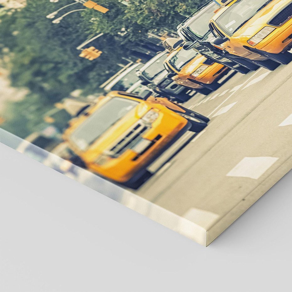 Obraz na płótnie 60x60 - Miasto Taksówek - taksówki, miasto