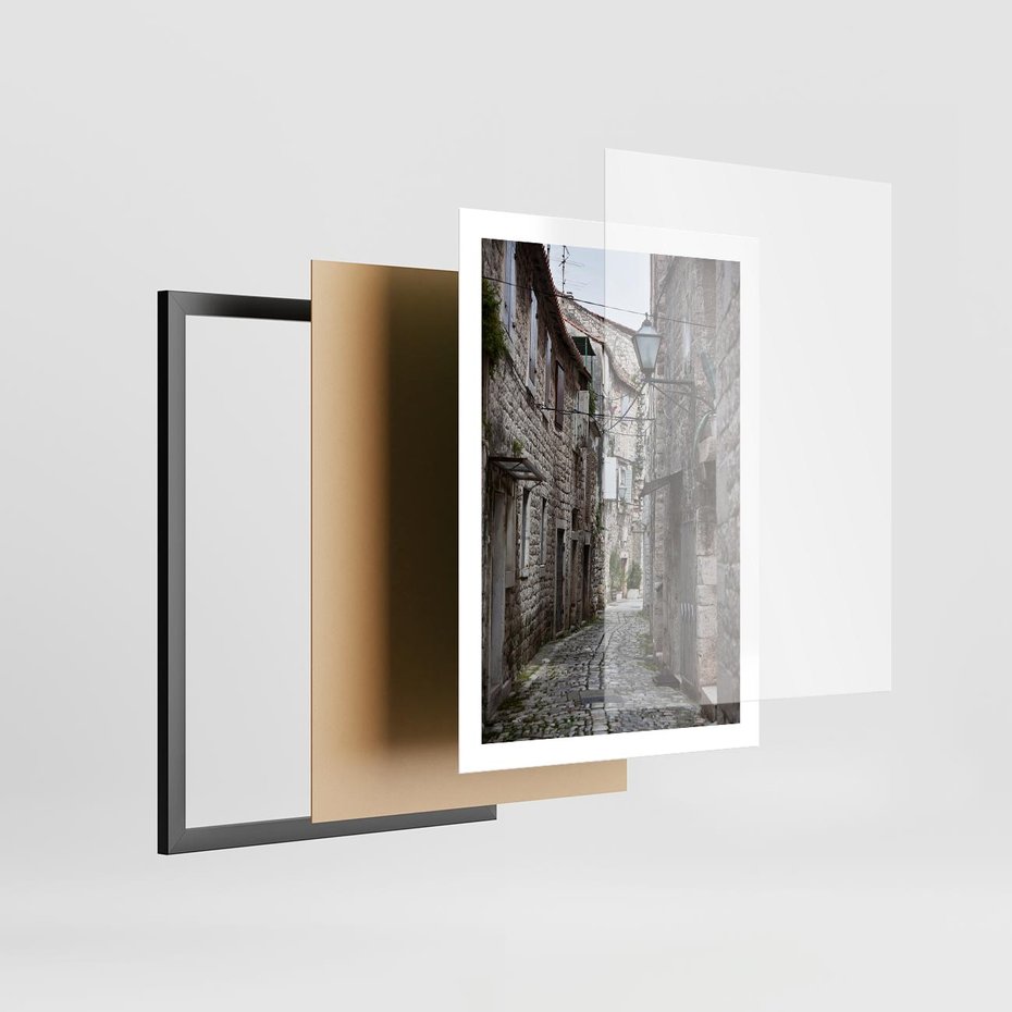 Plakat w ramie 50x70 - Malownicza uliczka we Włoszech - uliczka, Włoch - rama czarna