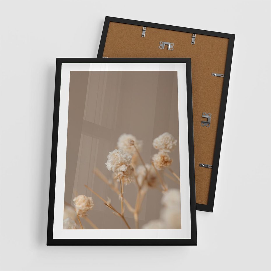 Plakat w ramie 50x70 - Przezroczyste piękno - gipsówka, suche - rama czarna
