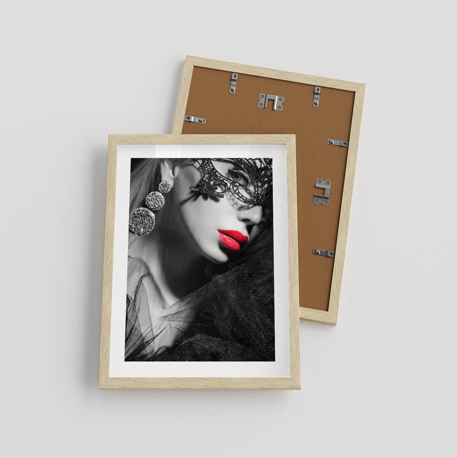 Plakat w ramie 30x40 - Zmysłowe usta damy - kobieta, usta - rama drewno