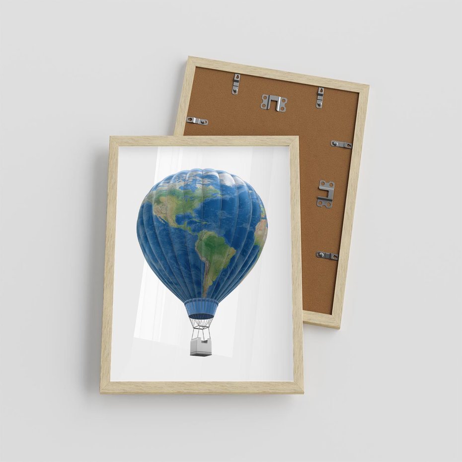 Plakat w ramie 30x40 - Podróżniczy balon nad ziemią - balon, ziemia - rama drewno