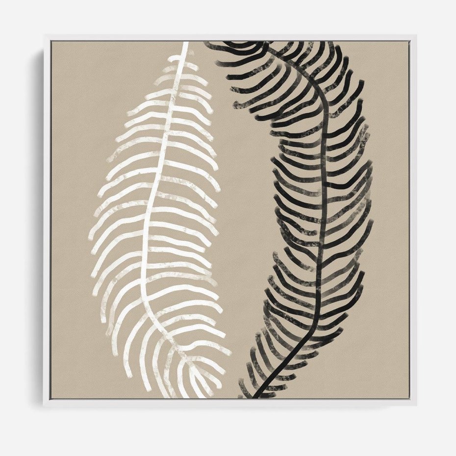 Obraz w ramie 50x50 - Spleciona Harmonia - sztuka nowoczesna, białe i czarne pióro - rama biała