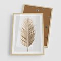 Plakat w ramie 50x70 - Złoty blask palmowego liścia - złota, palma - rama drewno