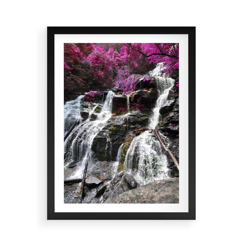 Plakat w ramie 50x70 - Wodospad wśród majestatycznych gór - wodospad, góry - rama czarna