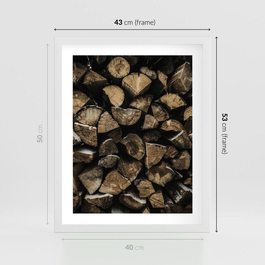 Plakat w ramie 40x50 - Piękno Prostej Formy - drewno, kłody - rama biała