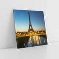Obraz na płótnie 40x40 - Romantyczny Paryż: Wieża Eiffla - Paryż, Wieża