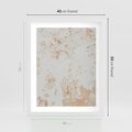 Plakat w ramie 40x50 - Beżowa Ściana z Łuszczącą Się Farbą - stara ściana, beżowa - rama biała