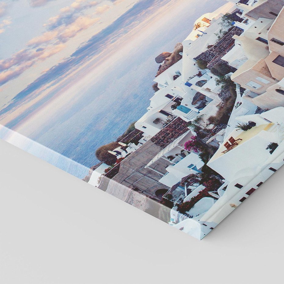 Obraz na płótnie 120x80 - Biel ponad Błękitem - Santorini, białe budynki