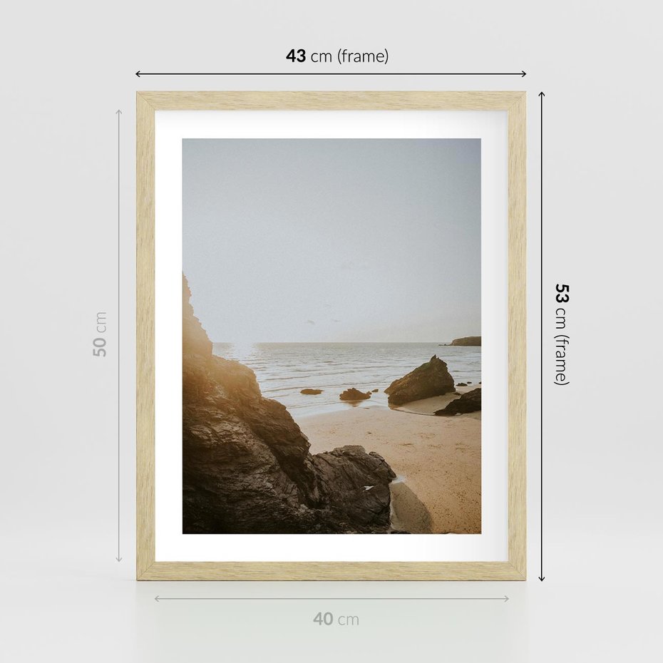 Plakat w ramie 40x50 - Magia Wieczornego Spokoju - plaża, zachód - rama drewno