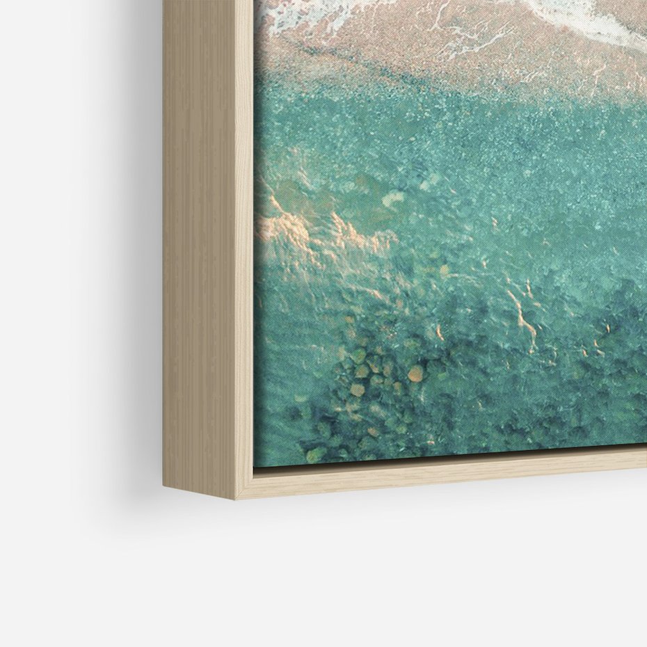 Obraz w ramie 50x70 - Oczy turkusu - fotografia, plaża - rama drewno