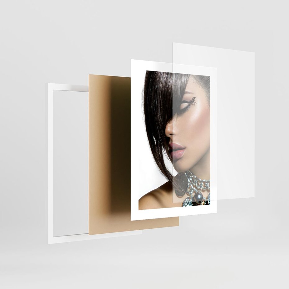 Plakat w ramie 30x40 - Kobieca Fryzura w Ruchu - fryzura, kobieta - rama biała