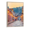 Obraz w ramie 80x120 - W stronę marzycielskich horyzontów - włoska uliczka, wieczór - rama drewno