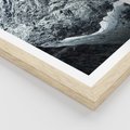 Plakat w ramie 50x70 - Surowość Gór - śnieg, zima w górach - rama drewno