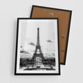 Plakat w ramie 50x70 - Wieża Eiffla - czarno białe zdjecie, wieża eiffla - rama czarna